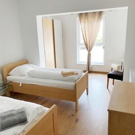 Pottsching Gaestezimmer Oedenburgerstrasse מראה חיצוני תמונה